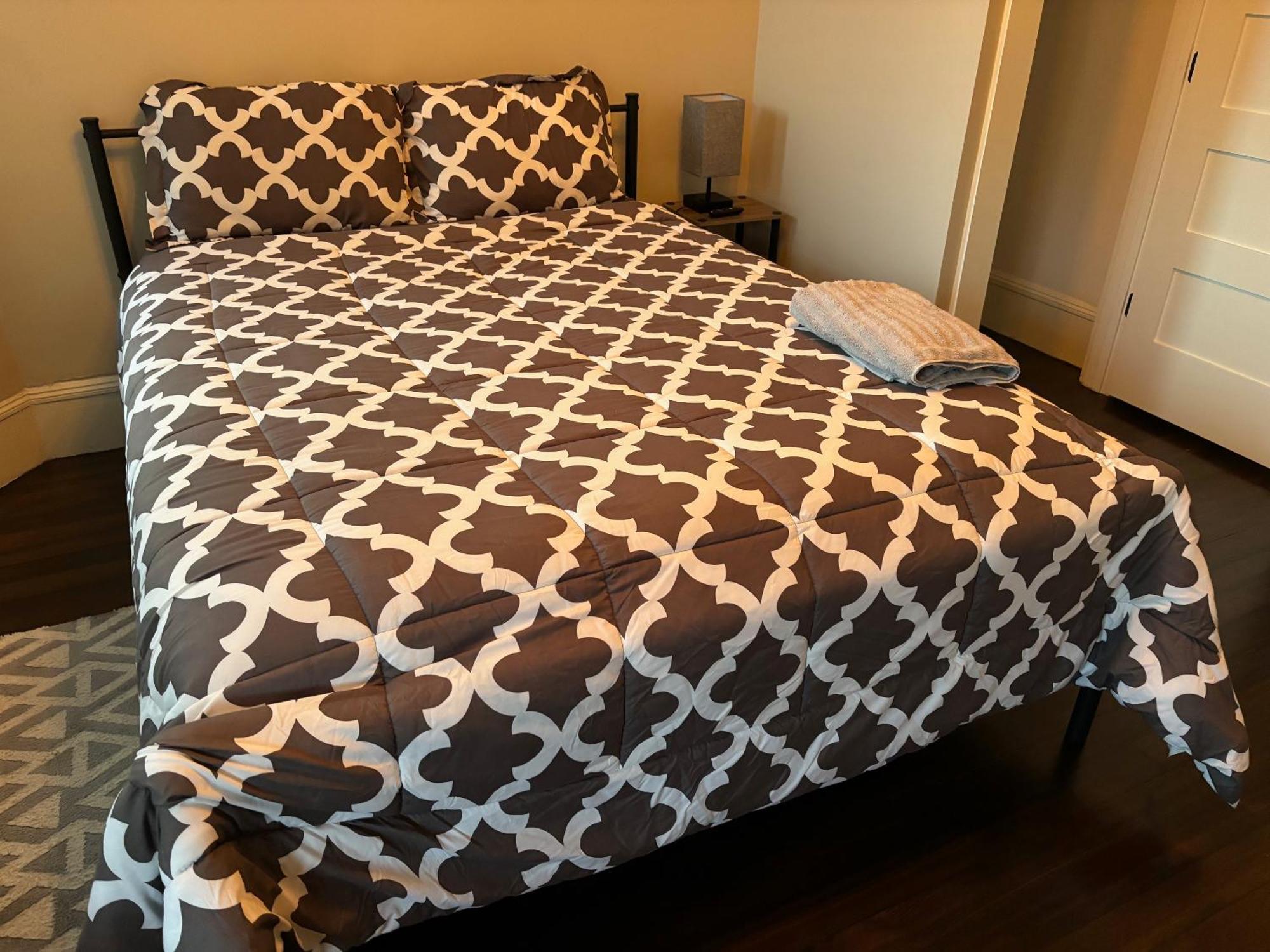 Homestay In Boston - Dorchester Fields Corner Area Bagian luar foto
