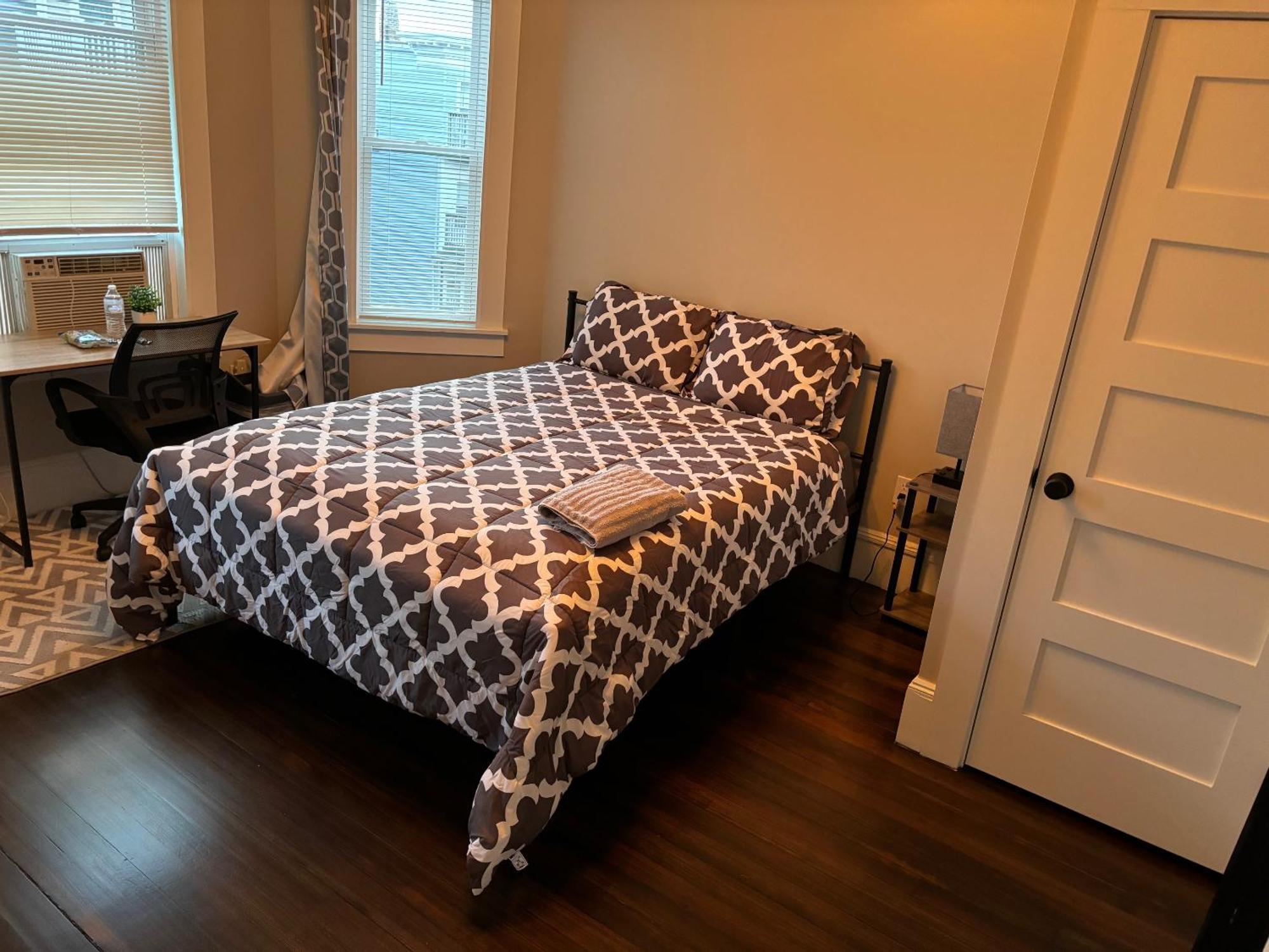 Homestay In Boston - Dorchester Fields Corner Area Bagian luar foto
